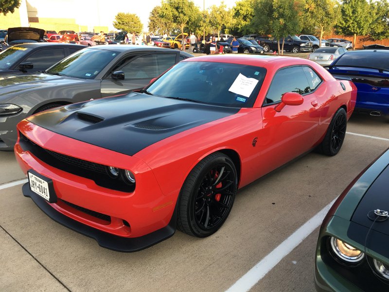 20180902 192042 - Fat Daddys Car Show.jpg